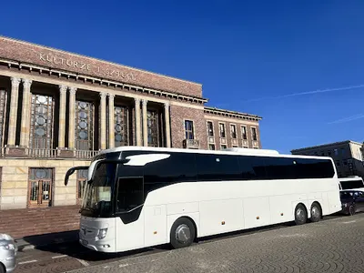 Przewozy autokarowe - Andrzej Tourist